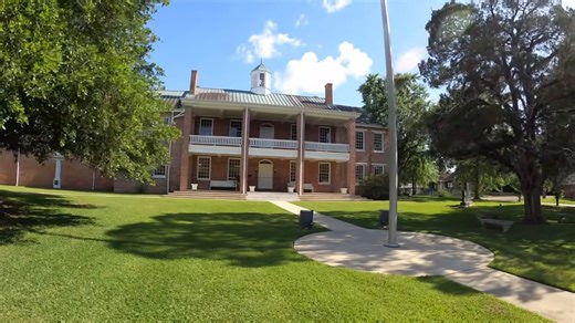 A missing time capsule at Mississippi’s oldest courthouse sent them searching the grounds