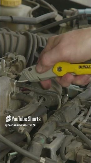 Removing Vacuum Hose #automobile #howtodoityourself #vacuumhose
