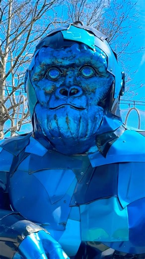 We spotted a GIANT BLUE GORILLA! #shorts #philadelphia #zoo #recycledart #repurpose #reuse