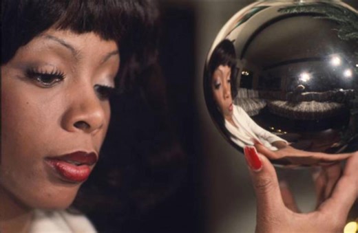 21K views · 1.1K reactions | ❄️❤️ | Donna Summer | Facebook