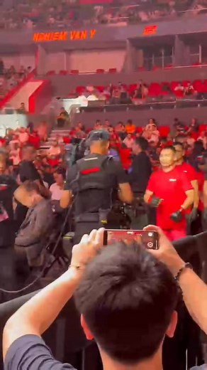 Nghiêm văn Ý | Vietnam Fight Club