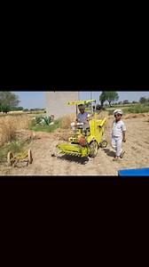 6M views · 71K reactions | घर ये सरकार से Komal kumar shorts mini eicher tractor Vinod Review Shivani Kumari DIY tractor jcb videos #viralreelsfb #fanishorts #trandingreel #screen #hair #video #trending #JCB #farming #kisan | Komal Kumar | Facebook