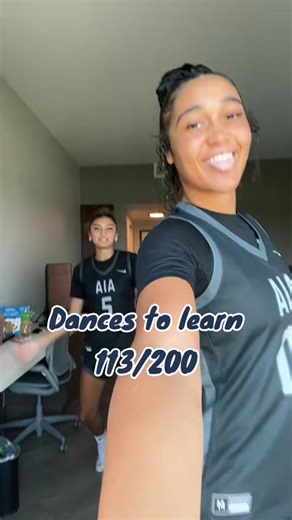 #dances #dancestolearnforone #dance #dancestolearn #dancestolearn2people #dancestolearnshort #dancing #dancestrendingrightnow #dancestrending2024 #zoedancingaccount #dancestolearnlong #viral #fyp
