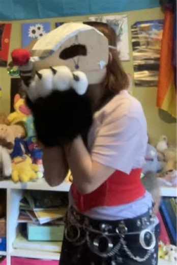 Crafting a Cardboard Dino Mask: A Fun DIY Project