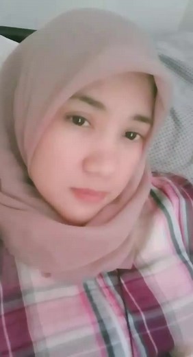 indy's arela (@indys.arela)’s videos with suara asli - SIKOMAT☑️ - SIKOMAT ✅