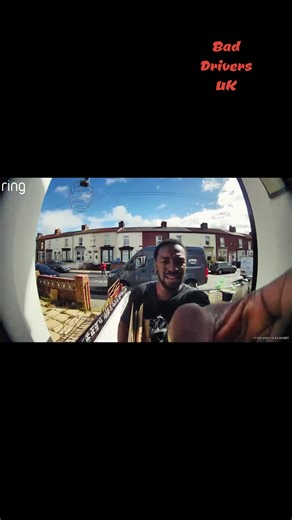 13K views · 164 reactions | A local resident wasn’t happy after spotting an Amazon driver using a disabled bay to drop off a parcel. ♿️ Should delivery drivers get a bit of leeway when they’re working, or is there no excuse for taking these spaces? #BadDriversUK #Amazon #Parking | Bad Drivers UK | Facebook