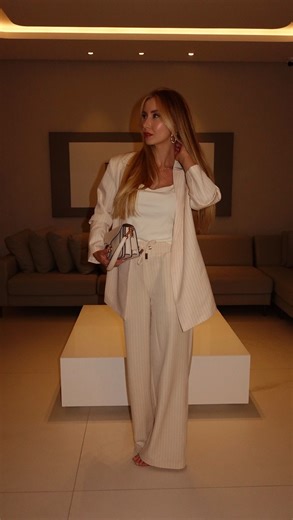 Samara Duarte | Maquiadora e penteadista on Instagram: "É só falar para ele usar bb cream ao invés de base boba! 🥰"