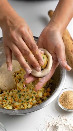 🍳 5 Smart Cooking Hacks Every Kitchen Needs! 🤯 #shorts