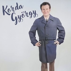🎶 Korda György – Best Of válogatás 🎶 Elkészült legújabb 1 órás best of összeállításunk Korda György legnagyobb slágereiből. �Örökzöld dalok, amelyek generációk emlékeiben élnek tovább — Lady Carneval, Mamma Maria, Reptér, Napfény kell a virágnak, Szeress úgy is ha rossz vagyok… Ugye ismerősek? 👉 Kapcsolj ki, hallgasd háttérben, vagy énekelj és idézd fel a régi emlékeket:� 🔗 https://youtu.be/tNaGaW8I9JI | Hungarotonmusic