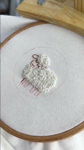 Peaceful Fluffy Sheep Hand Embroidery | Cozy Hand Stitch Design 🐑✨”