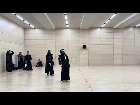 関西学剣連台灣交流團體戰中堅 王致浤（白）VS 小野寺 平良（紅）