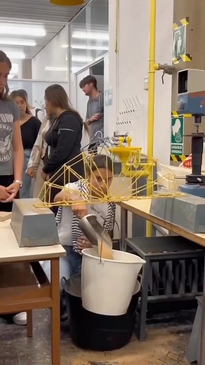 Parametric Architecture | May the best spaghetti bridge win the weight-carrying contest!🍝 Have you ever experienced such a competition in your school? Share your... | Instagram
