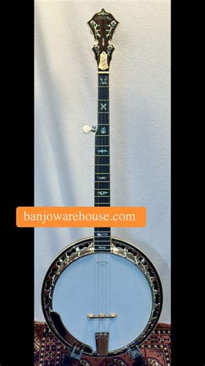 🎵 THE LAST STELLING STAGHORN EVER MADE 🎵 This is banjo history in the making. Serial #7339 - the final Stelling Staghorn that master builder Geoff Stelling will ever create. ✨ What makes it special: Excellent condition - virtually unplayed Personal inscription from Geoff Stelling inside Stunning claro walnut with abalone inlays The model that Alan Munde made famous in 1975 Investment grade - they're literally not making any more When Stelling Banjo Works closed permanently, this became the las