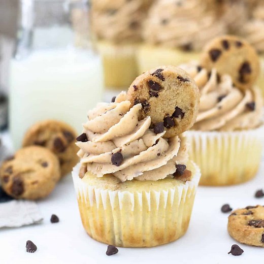 Chocolate Chip Cookie Cupcakes with Cookie Frosting