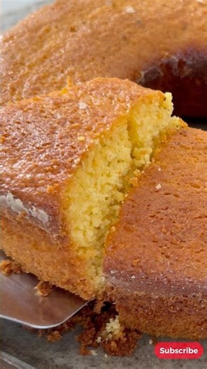 Bolo de Fubá com Laranja | Orange Polenta Cake
