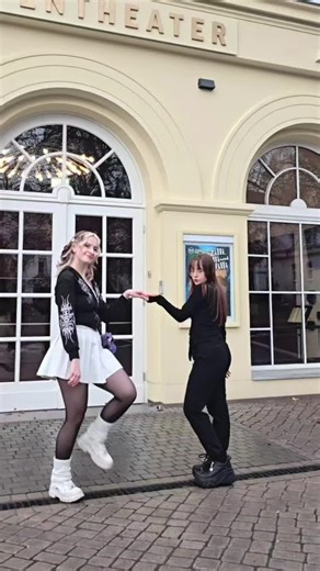 it's freezing outside but anyways - Mini skirt cover ❄💗 #miniskirt #dancechallenge #aoa #dancecover #moonrise dancers - lali (white skirt) - @💕Lali💕 Lilli (black outfit ) @Lilli • DC: mokeychen/trend