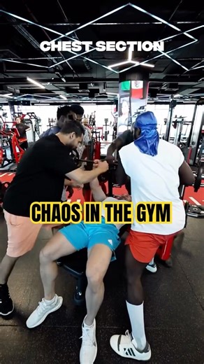 THIS IS WHAT HAPPENS ON A NORMAL UPPER BODY DA. JUSTICE FOR LEGS DAY🫡#viral #gym #trending #shorts