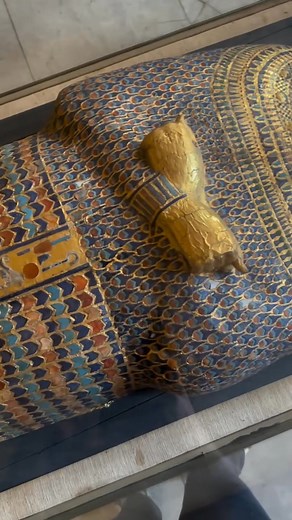 The object in the video is the anthropoid coffin from tomb KV55, one of the most mysterious discoveries in the Valley of the Kings in Luxor. KV55 is famous in Egyptology because no one knows for certain who the coffin originally belonged to, and the tomb contained a mix of items from the Amarna royal family. | Amro Heikal