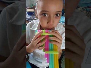 Elaboración de un instrumento musical con materiales reciclados 1