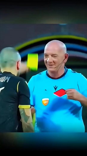 685K views · 6.6K reactions | Funny moments in football 藍略⚽ #funny #moments #football #everyoneシ゚ #foryoupageシforyou #foryouシpage #foryoupagereels #foryoupageviralシ゚ #foryoupageシ #sad #rare | Sports Review | Facebook