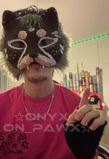 @Omar azar best Christmas song juu real banger🔥#pookie #foryou #theriancat #therianthropy #therian