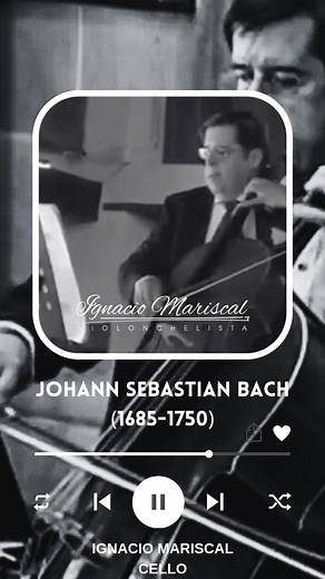 ¡Hola a todos mis seguidores musicales! Hoy quiero compartir con ustedes una pieza especial: el "Alemano" de la 5ª Suite en do menor de Johann Sebastian Bach. Esta suite, una de las obras más emblemáticas de Bach, es una muestra de su maestría y creatividad. El "Alemano" es uno de los movimientos más conocidos de esta suite, caracterizado por su ritmo animado y su energía vibrante. Para mí, interpretar esta pieza es una oportunidad de sumergirme en la belleza y la complejidad de la música de Bac