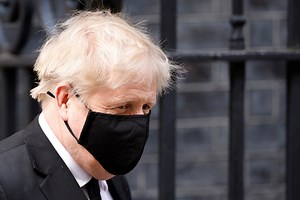 Boris Johnson books early-morning barber visit after hailing lockdown easing