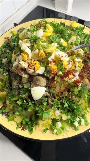 Yumurtalı Patates Salatası Tarifi