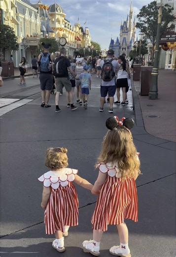 Heartwarming Moments of Little Best Friends Holding Hands