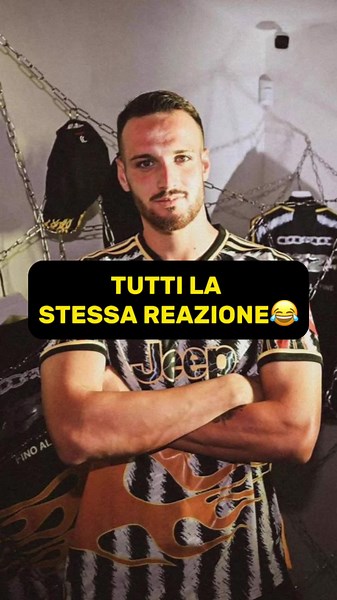 tutti la stessa reazione 🤣 #juventus #juve #pirlo #gattijuventus
