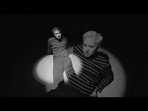 SMILEZ - Bella Vita (Official Music Video)