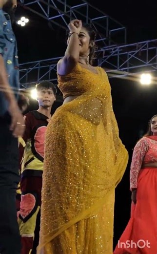 Tamil song dance orchestra#sohrts #video #love #dancelove