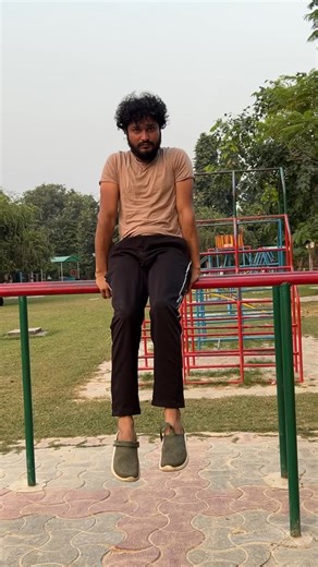 Yunus | Calisthenics • Parkour on Instagram: "Master the needle! 💪 Flexibility and control in one move. Try this today and tag me if you nail it! #calisthenics #fitness #workoutmotivation #strength #training #fitlife #tutorial #flexibility #gym #fitgoals"