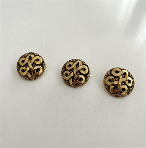 Vintage Gold Shank Buttons: 3 Pcs Set, 28 Mm, Large Decorative Metal Buttons - Etsy