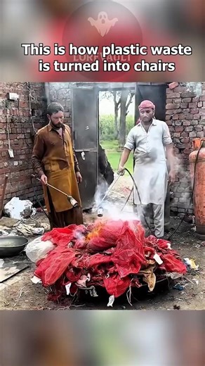 This is how plastic waste is turned into chairs