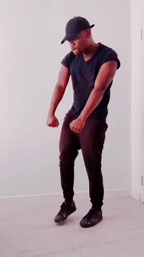 Clement Maosa (@clementmaosa)’s videos with original sound - Itumeleng🤭🦋