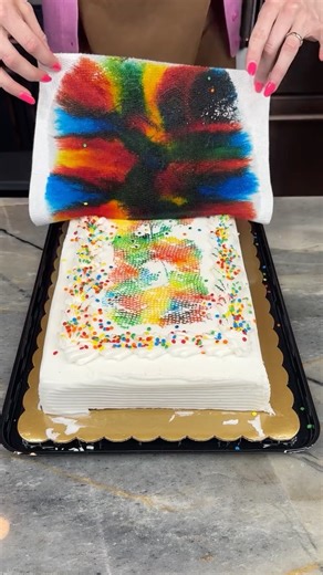 Genius cake decorating hack #food #recipe | Elaine Carol’s Kitchen