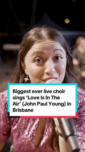 Love is in the air, and now it’s on your screen. ENJOY 7000 strangers being nice to each other, feat a symphony orchestra. P.s. there are 7 hidden Christmas tunes in the orchestra for the NERDS. #PubChoir #Choir #Choirtok #Brisbane #Auslan #singing #fyp #riverstagebrisbane