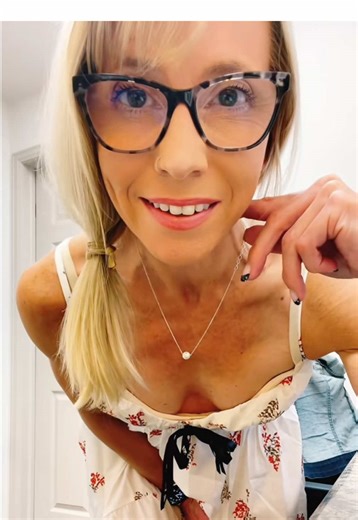 Angie (@angie_girl_)’s videos with Kill Me with Tequila (feat. Ryan Beaver) - Live - Brooke Lee