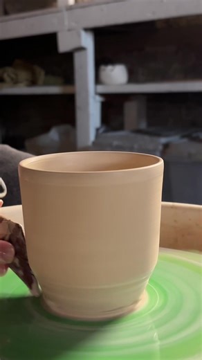 Mastering Pottery Wheel Techniques for Beginners