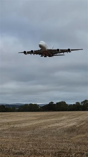 Glasgow Airport ✈️ on Instagram: "Heads up 👆 A fantastic clip from Martin of the daily Emirates flight landing in Glasgow from Dubai, bringing passengers from around the world, whether arriving in Scotland or returning home from their travels. Where do you dream of flying to one day? 🎥: @smithmartin399"