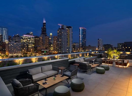Rooftop at Nobu Hotel - Rooftop Bar Chicago