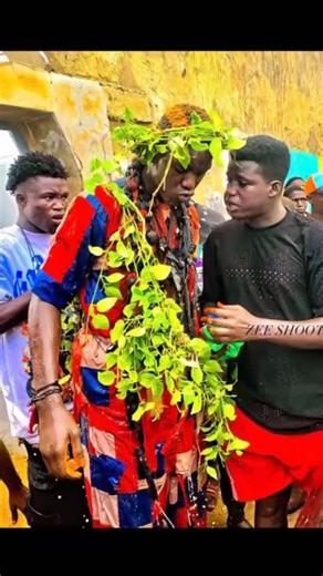 Vidéos de Rouge Bordeaux N2 (@rougebordeauxn2) avec son original - 𝗔𝗕𝗚 𝘃𝗶𝘀𝗶𝗼𝗻 ✪