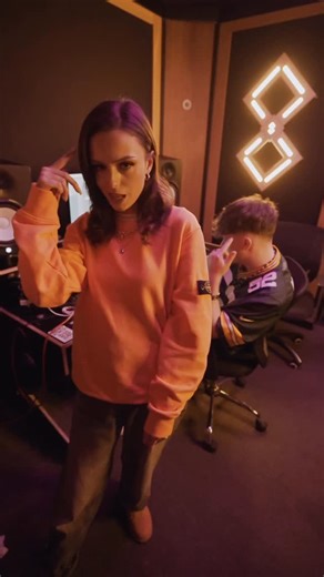 Cher Lloyd on Instagram: "SWEET DEVOTION OUT FRIDAY Pre save in my bio 👀"