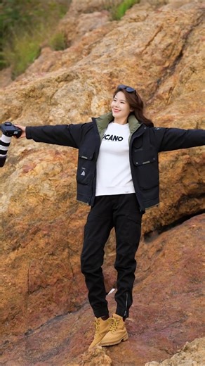 new Shop Knitted Sweater, Autumn and Winter Color Block Long Sleeve Tassel