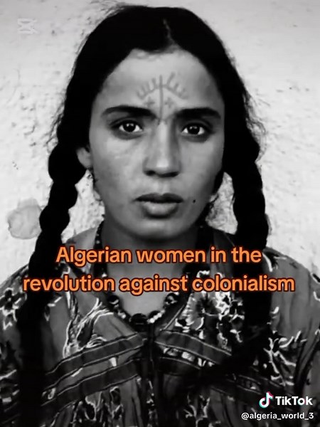 Algerian women were subjected to all kinds of torture and injustice by the French occupation. Algerian women were an example of strength and courage as they stood against colonialism and played a major role in liberation🇩🇿✨️🔱 #fyp #foryoupage #women #revolution#algeria#tik_tok#التاريخ_الجزائري #algeriawoman🇩🇿 #dz#مصر_السعوديه_العراق_فلسطين #تيك_توك