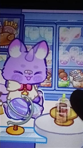 The boba tea is hot! 🧋🔥 Let me help you! 🧯😂