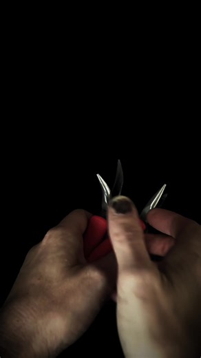 Eclipse & Ember ✦ Sarah (@eclipse_and_ember.aus)’s videos with original sound - 𝑺𝑯𝑨𝑫𝑬𝑶𝑭𝑭