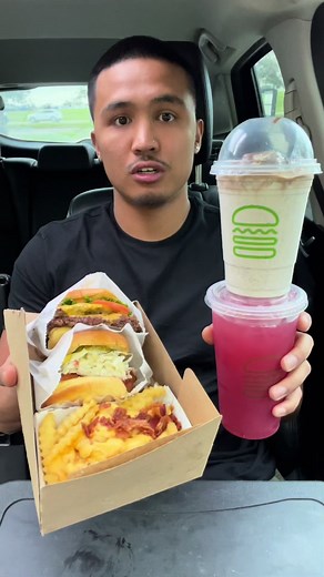 Was not expecting this from Shake Shack😳 #fyp #fastfood #foodie #fypシ #tastetest #shakeshack #review #foodtiktok #mukbangeatingshow