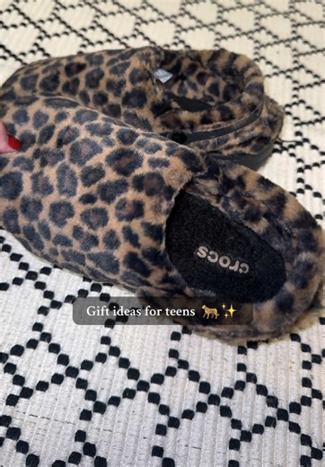 What teen wouldn’t love a pair of fuzzy cozy crocs? Anddd they are on sale right now! ✨ #giftsforher #giftsforteens #tiktokshopblackfriday #giftguide #christmasgiftideas
